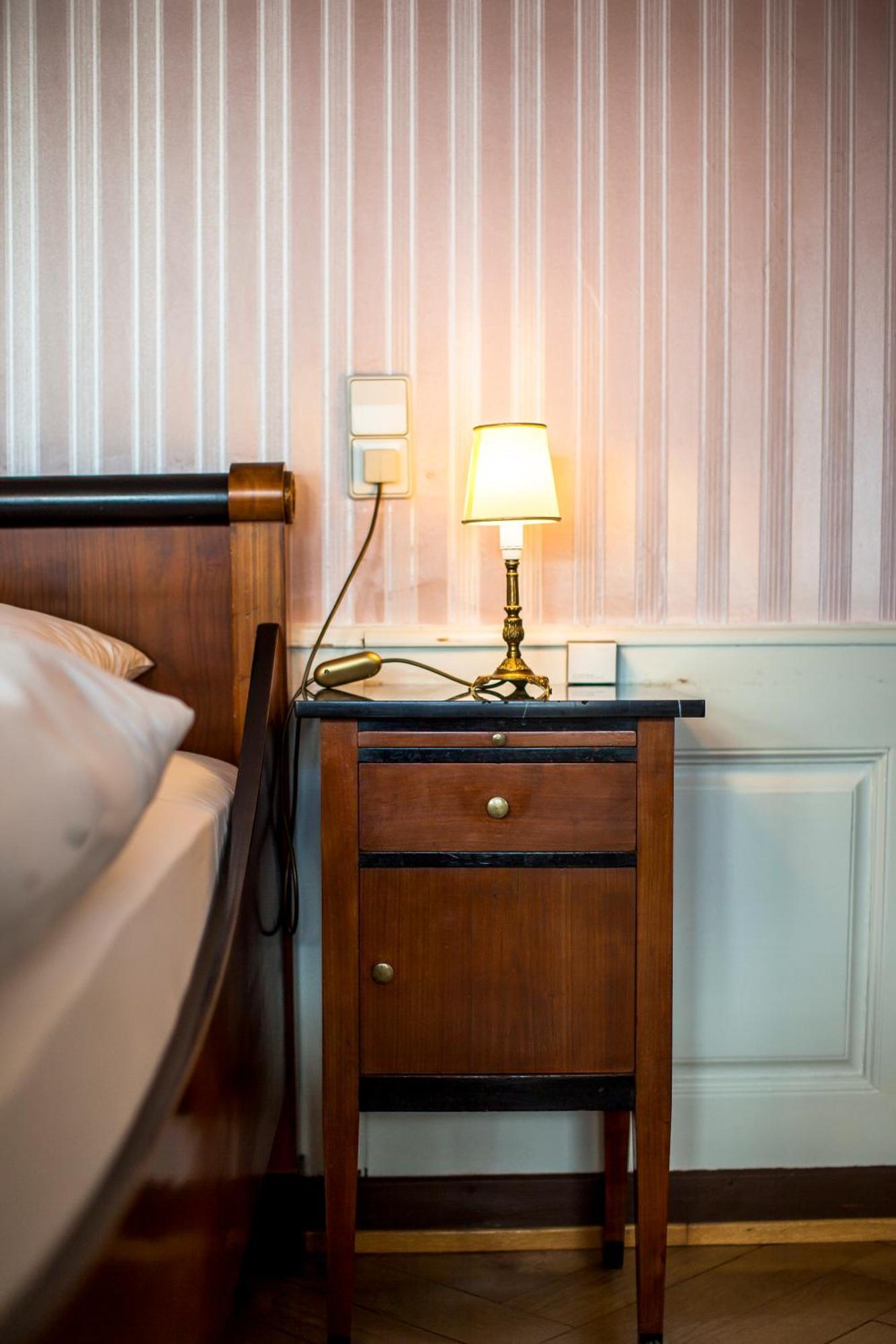 Boardinghouse Sonne Hotel Offenburg Bagian luar foto